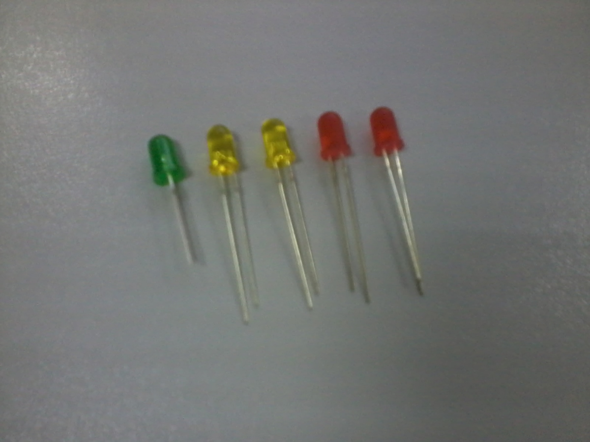 File:5 LED.jpg - Iskomunidad