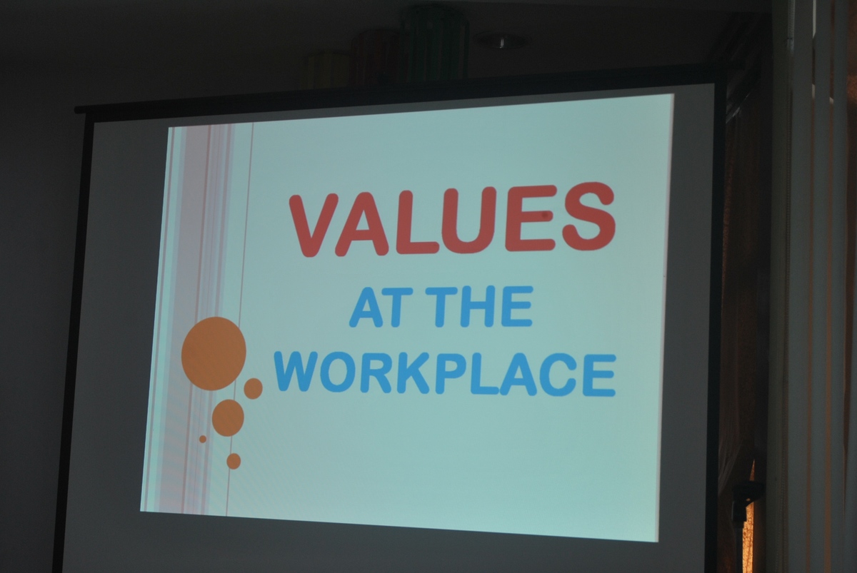 Values in the workplace seminar - Iskomunidad