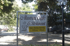 Alumni cafe and restaurant.JPG